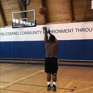 Meet your Posher, Juan